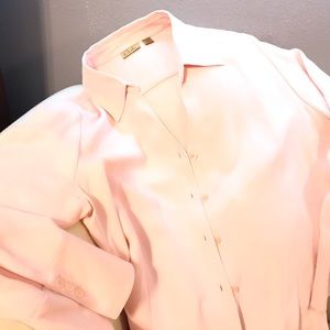 Light,hard to get the color,pink silk by Caslon.